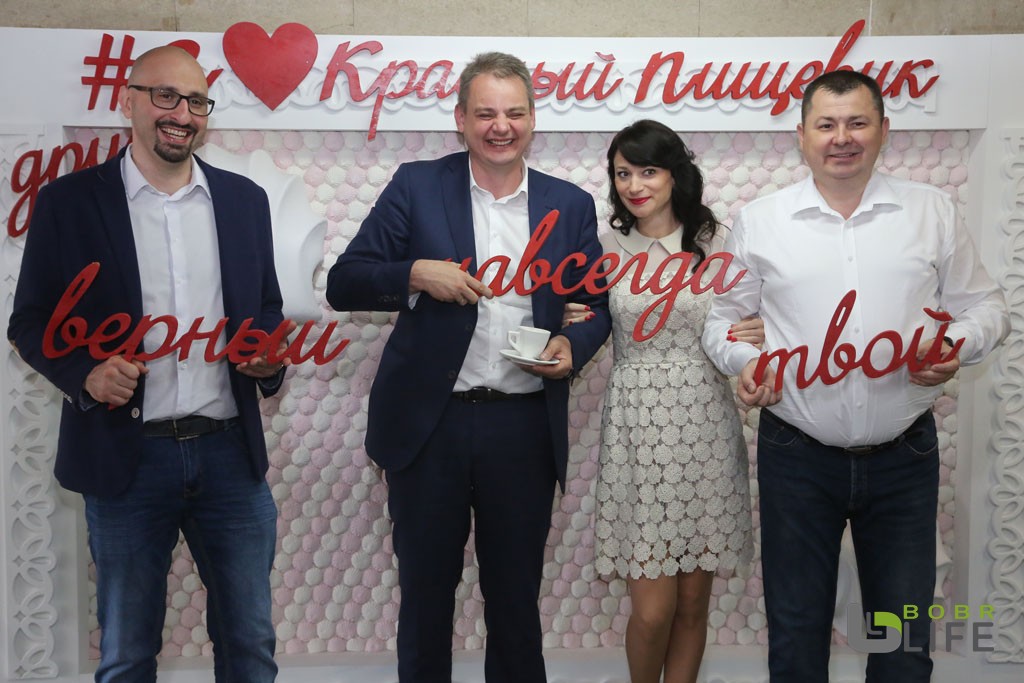 Выступление творческого коллектива "Слодыч" на смотре-конкурсе художественной самодеятельности среди прдприятий концерна "Белгоспищепром", г.Бобруйск, 2017 г. Выступление творческого коллектива "Слодыч" на смотре-конкурсе художественной самодеятельности среди прдприятий концерна "Белгоспищепром", г.Бобруйск, 2017 г.